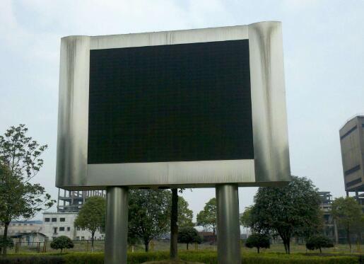 led顯示屏廣告車 戶外LED顯示屏日常維護(hù)不可不知的注意事項(xiàng) led顯示屏廣告車 戶外LED顯示屏日常維護(hù)不可不知的注意事項(xiàng)